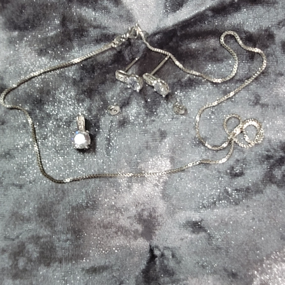 925S 18" Zircon Necklace with matching earrings - Picture 4 of 11